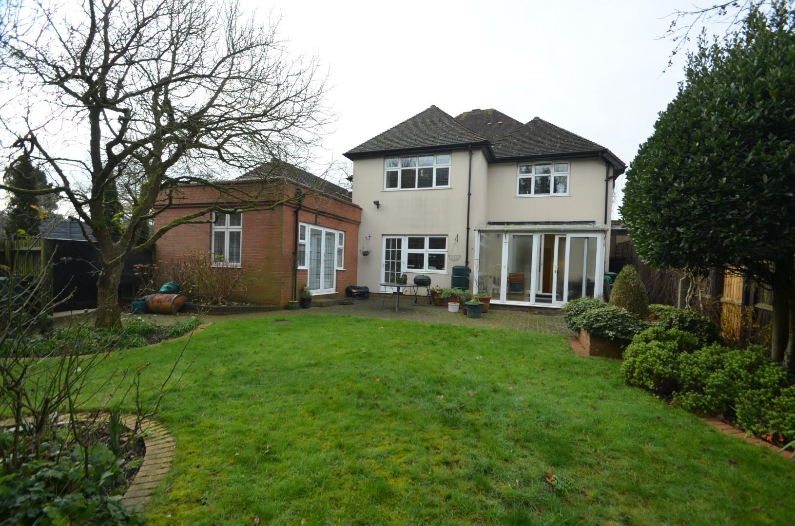 The Ridgeway, Mill Hill